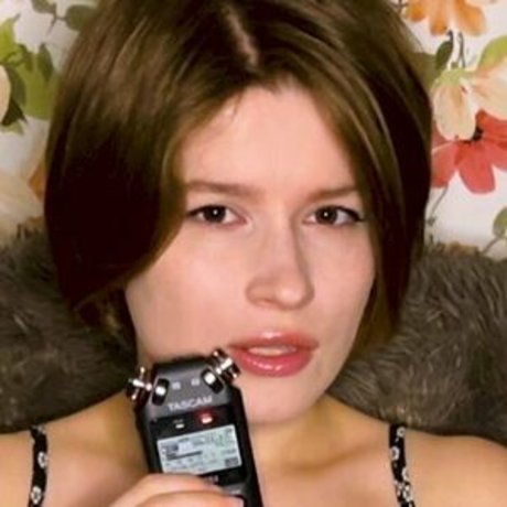 Lerka ASMRka Profile image