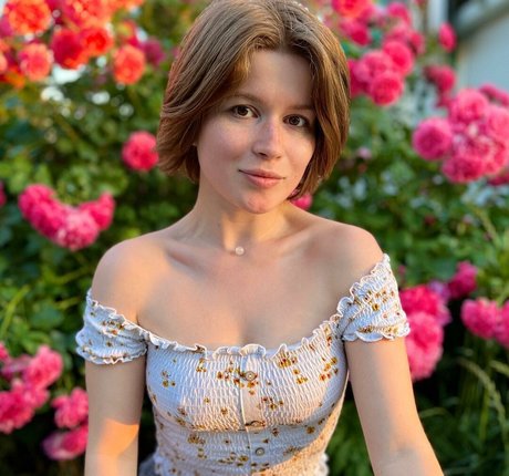 Lerka ASMRka onlyfans content leaked