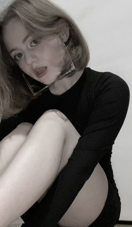 Vwemor leaked onlyfans