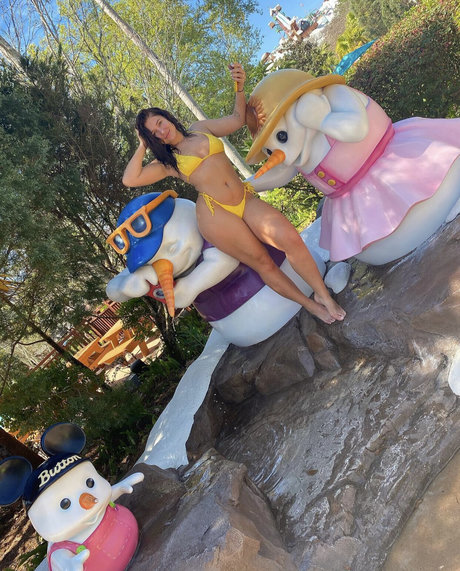 Chelsea Karpel onlyfans pics