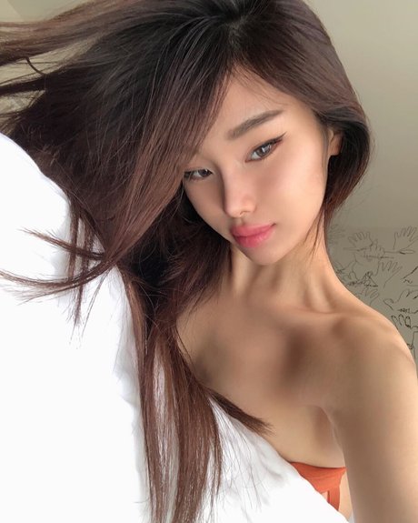 Mari Bambei_ onlyfans leak ass