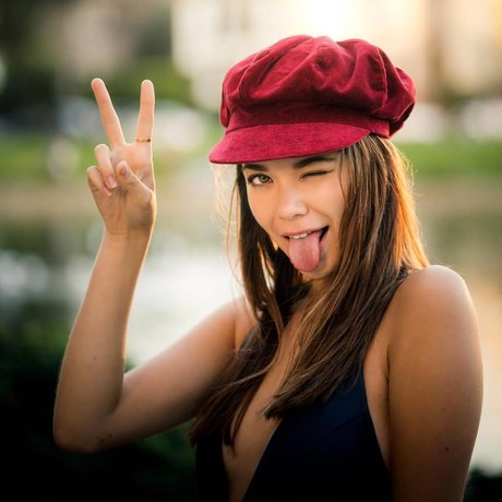 hairy girls onlyfans porno picture