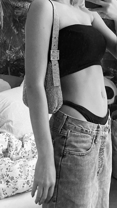 Indy Mende onlyfans naked leaks