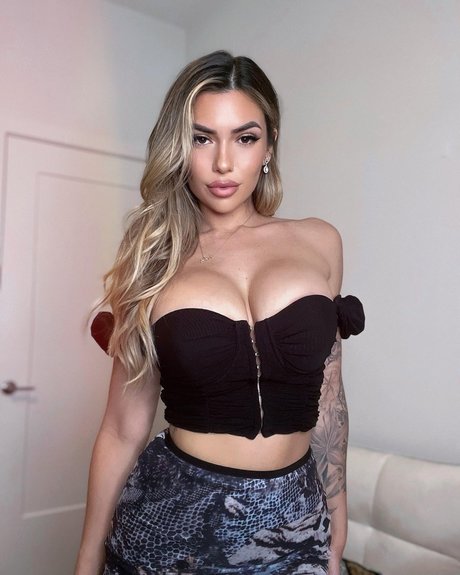 Luciana Del Mar onlyfans naked