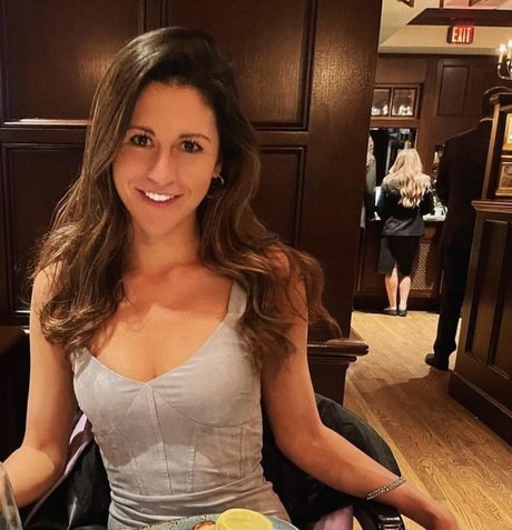 Lucy Burdge onlyfans for free