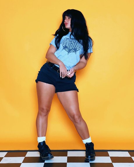 Natalia Pitti onlyfans posts