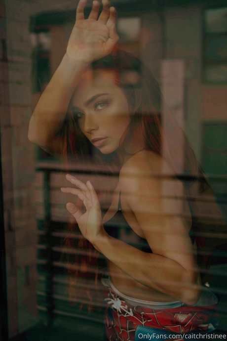 Caitlin Christine onlyfans sextape leak