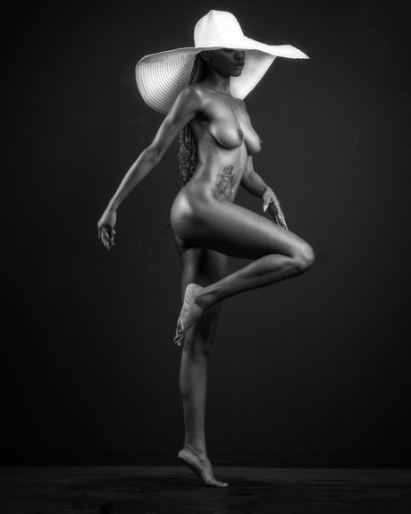 Luci Lane_ onlyfans x