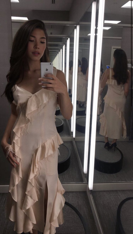 Emilymisi only fans content