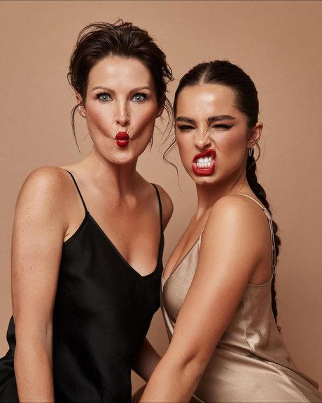 Sheri Nicole_  slide