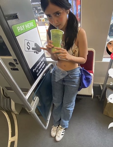 i am clementine onlyfans leams