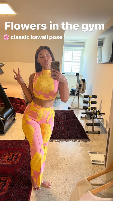 Steph Esther tits onlyfans