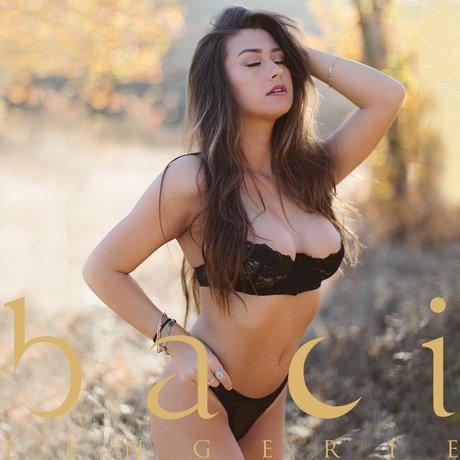 Erin Cahill leaked onlyfans