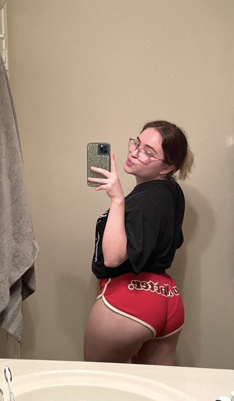 Danielle Delgado onlyfans naked leaked