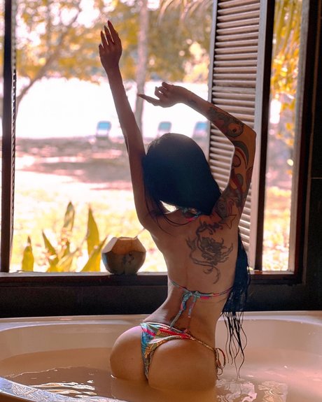 Leng Yein onlyfans photo