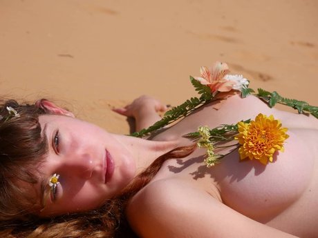 Maya Got strip onlyfans