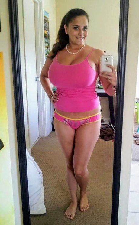 Avery Milla only fans leaks porn