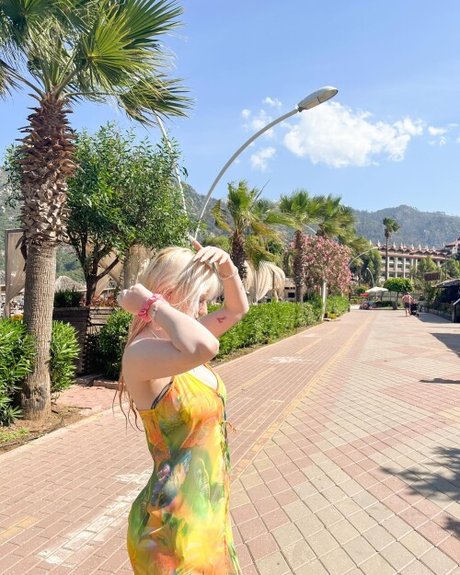 Ilay Serah onlyfans post