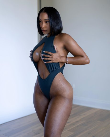 Jazzmine Jackson onlyfans strip