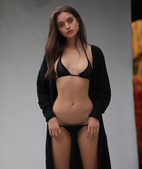 Nicole Zimmermann onlyfans model photos