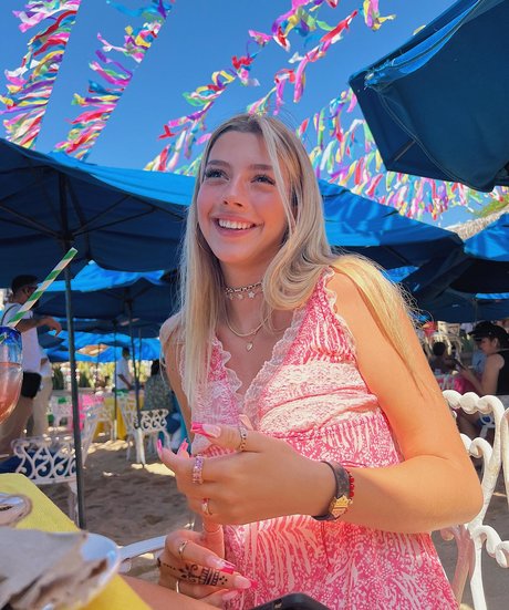 Sissy Sheridan onlyfans hot