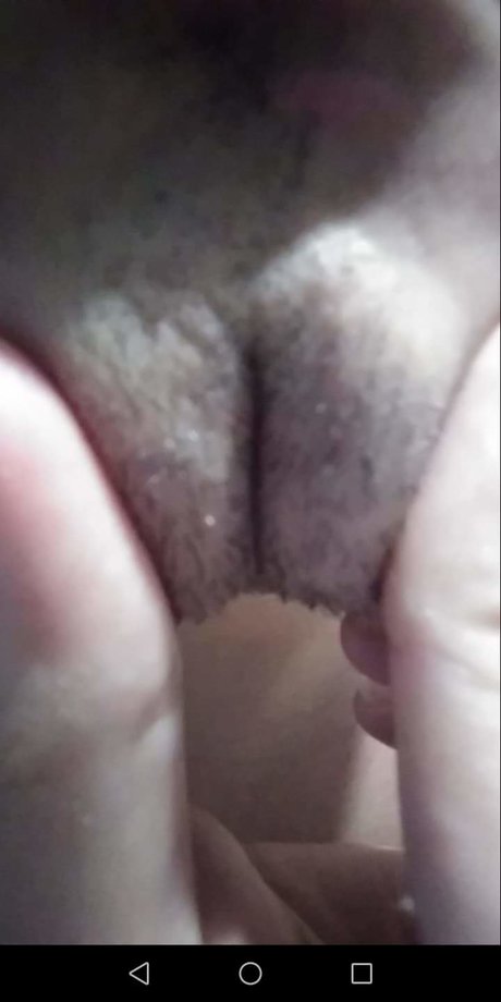 Angela Maria Robson onlyfans nude photos