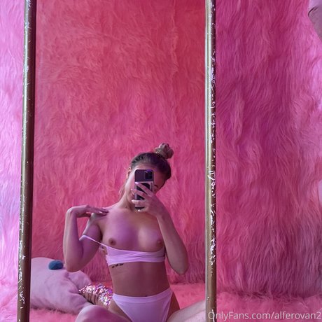 asmr xxx onlyfans beautiful nude plate