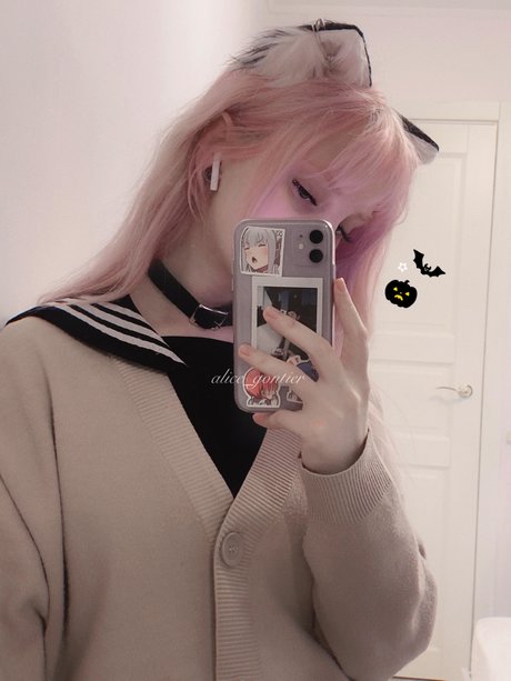 Alice Marshmellow onlyfans leaks.