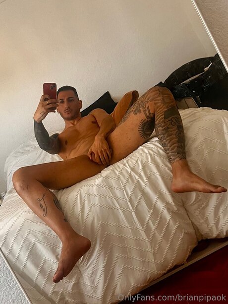 Brianpipaok hot onlyfans