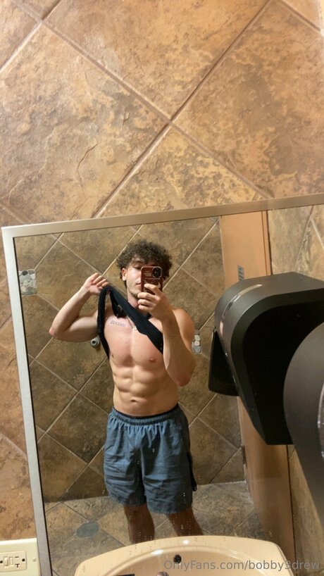 Bobby3drew onlyfans pics nude