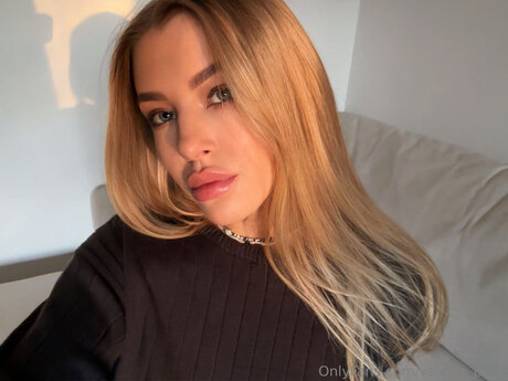 Valeria Pixie onlyfans leaked porn