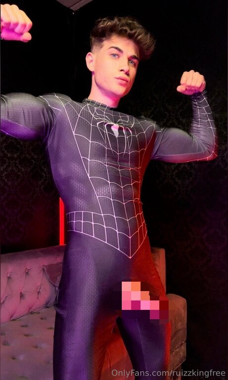 Ruizzkingfree onlyfans model photo