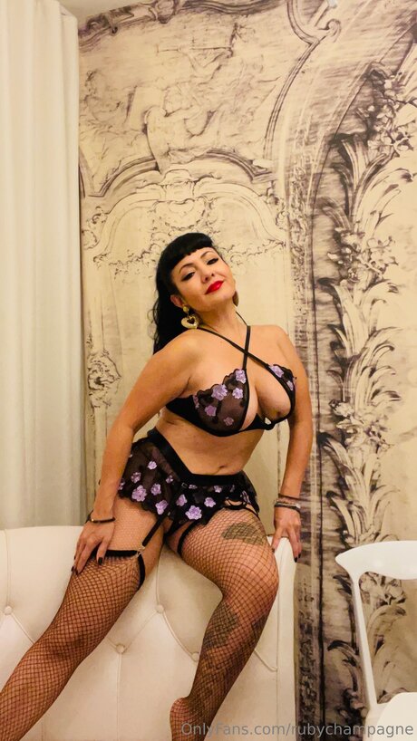 Rubychampagne onlyfans leaked dirtyship