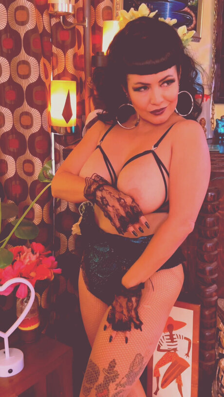 Rubychampagne onlyfans tits