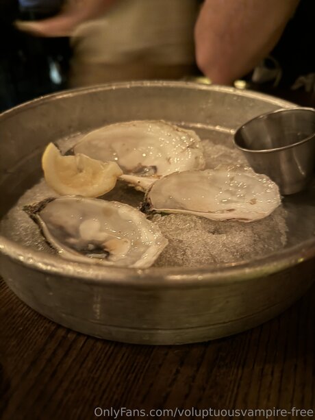 Voluptuousvampire Free onlyfans free