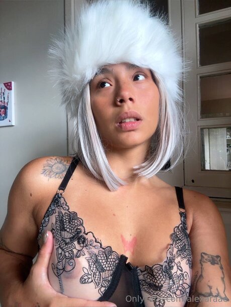 Alexandrarae nude onlyfans pics