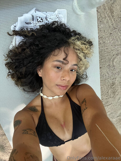 Alexandrarae ass onlyfans