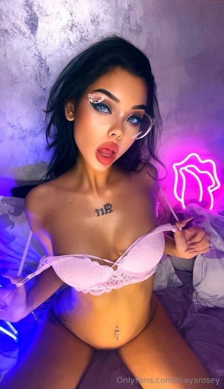 Mayarosey only fans pictures