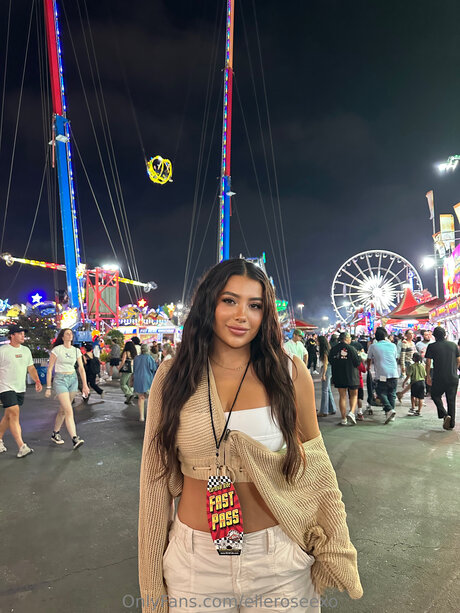 Elleluna onlyfans naked leaked