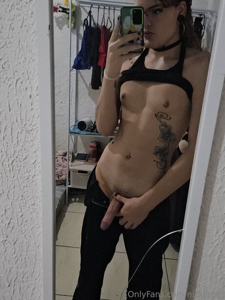 Nickiitgirl Profile image