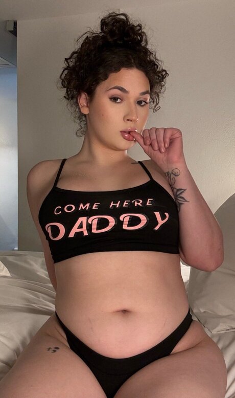 Onlytsvalencia leak only fans