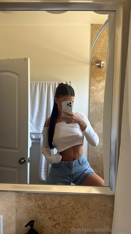 Itsellableu onlyfans leaked