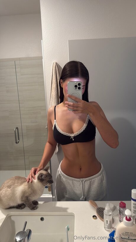 Itsellableu onlyfans leaked dirtyship