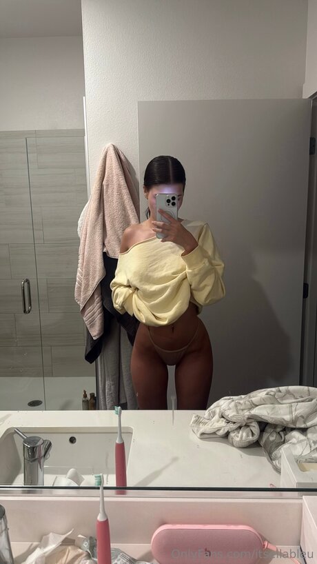 Itsellableu onlyfans free porn