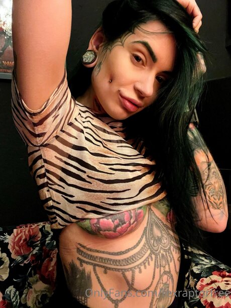 Rexraptorfree onlyfans strip