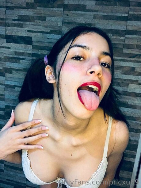 Bbyemely only fans leaked porn