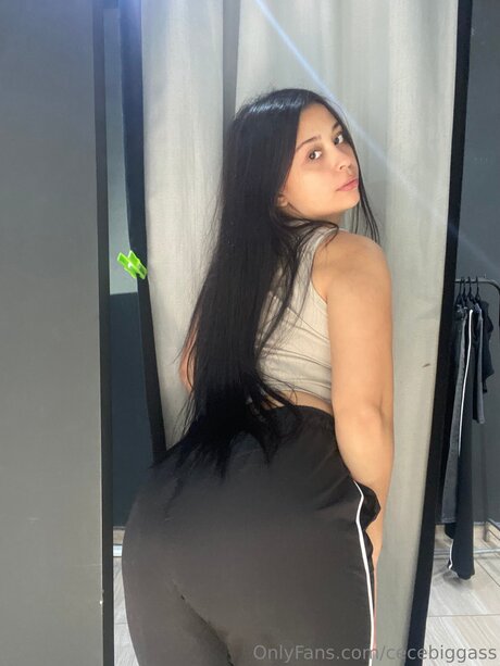 Cecebiggass onlyfans strip