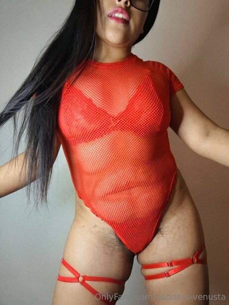 Goddess Venusta onlyfans model photo