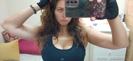 Goddess Venusta onlyfans sextape leak