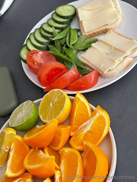 Angescortney only fans leak porn